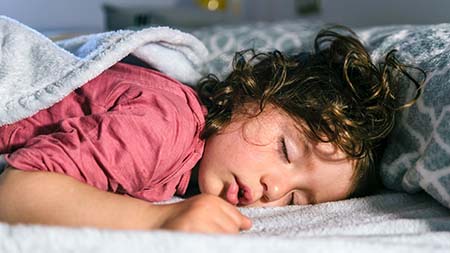ngủ giúp tăng chiều cao cho trẻ 10 tuổi